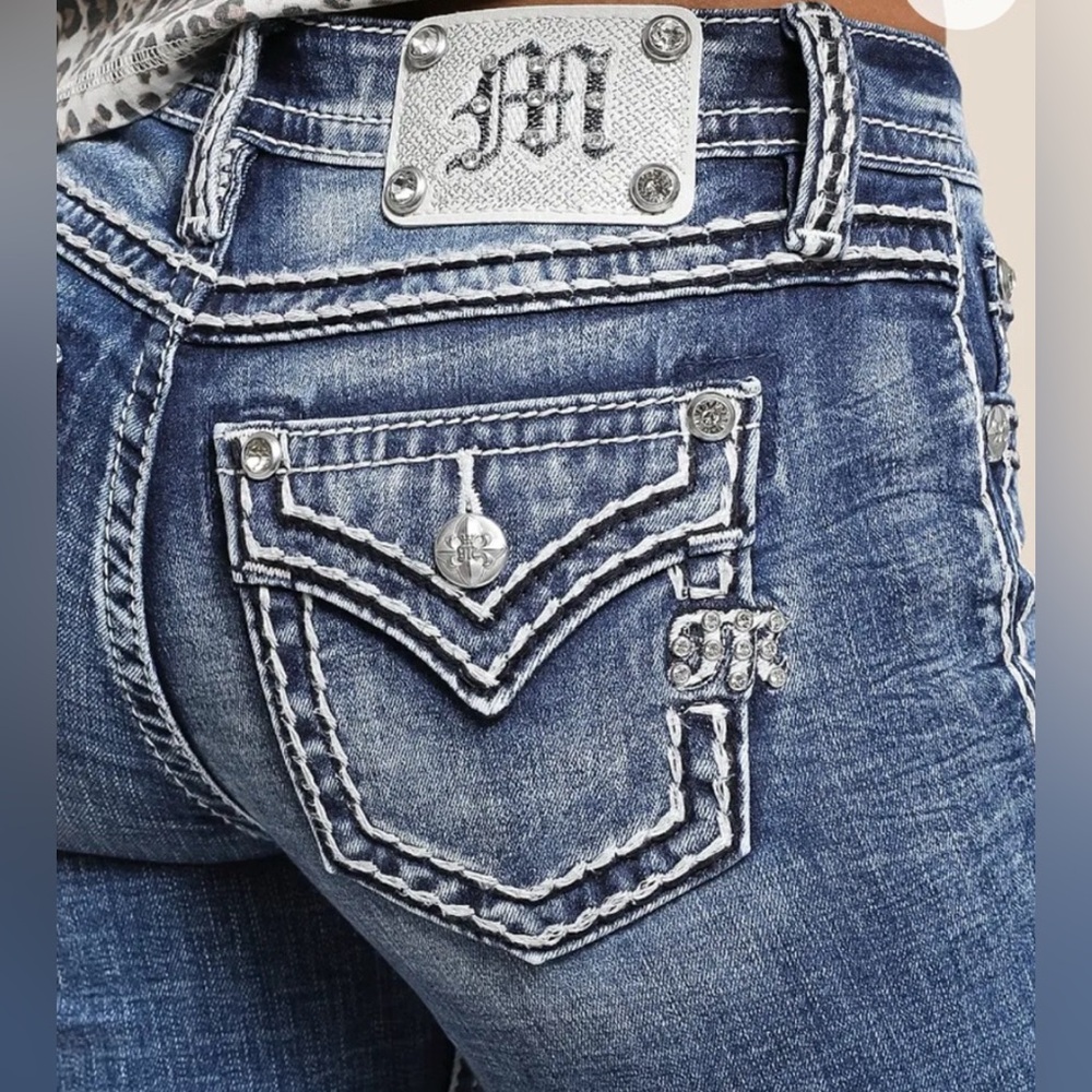 Miss Me Jeans Size 23/30 Bootcut Short Worn Once